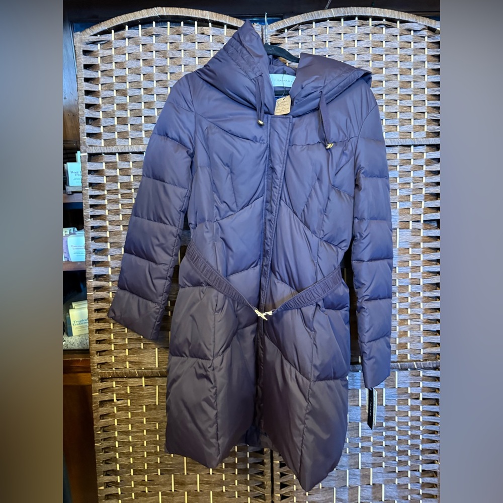Tahari - New without tags size M down coat